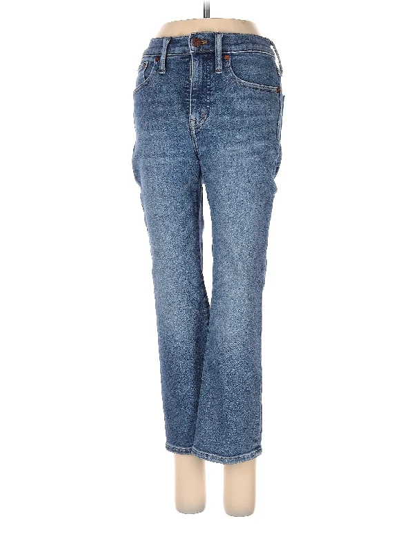 women's denim jeans for a timeless classic lookHigh-Rise Straight-leg Jeans in Medium Wash