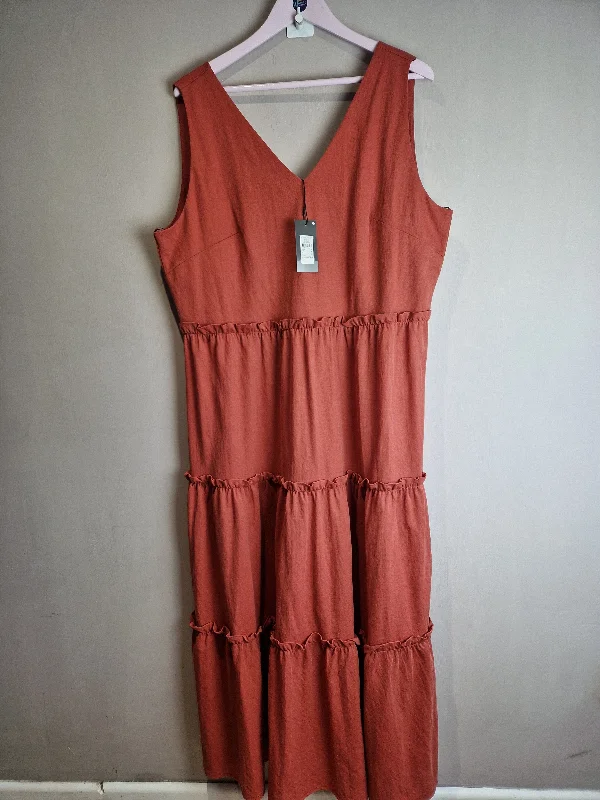 women's business casual dressesPrimark tiered terracotta maxi dress - size 20