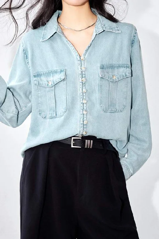 Skipper Collar Loop Button Denim Blouse