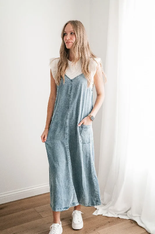 women's short-sleeved dressesFresh Fall Feeling Denim Midi Dress