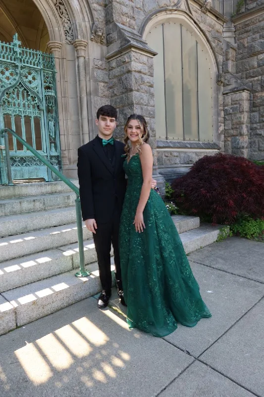 women's work dressesA Line V Neck Green Lace Long Prom Dresses, Green Lace Formal Dresses, Green Evening Dresses Y4079