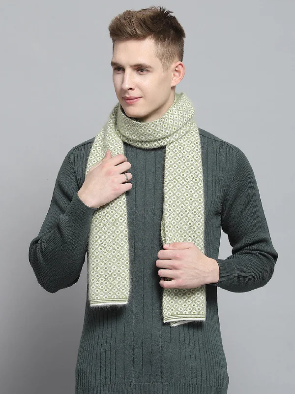 Men Green Self Design Muffler