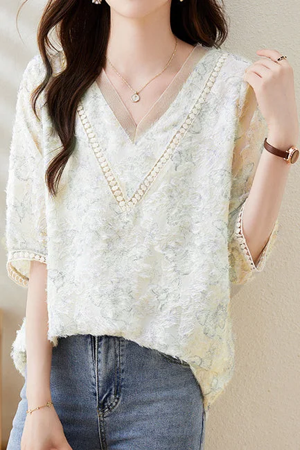 cozy women's tops for fall and winterV-neck Butterfly Print Shirt