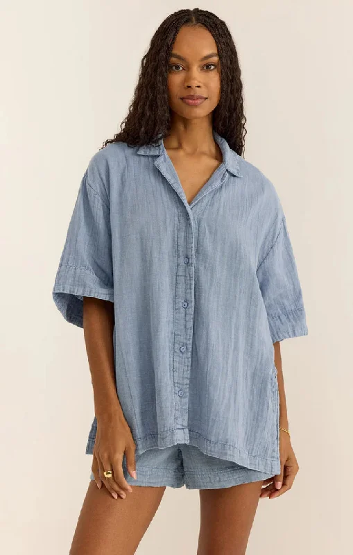 women's tops for those who want to add a pop of color to their outfitsWave Breaker Gauze Shirt