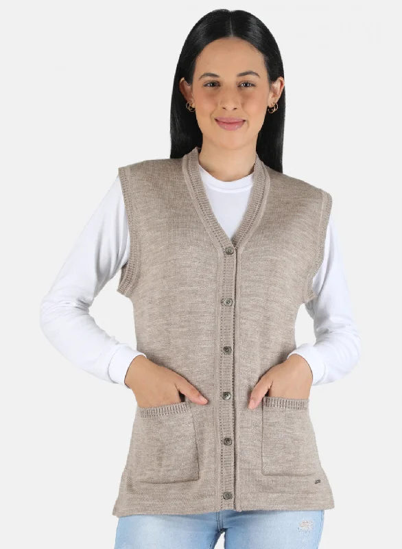 Fitted SweatersWomen Beige Solid Cardigan